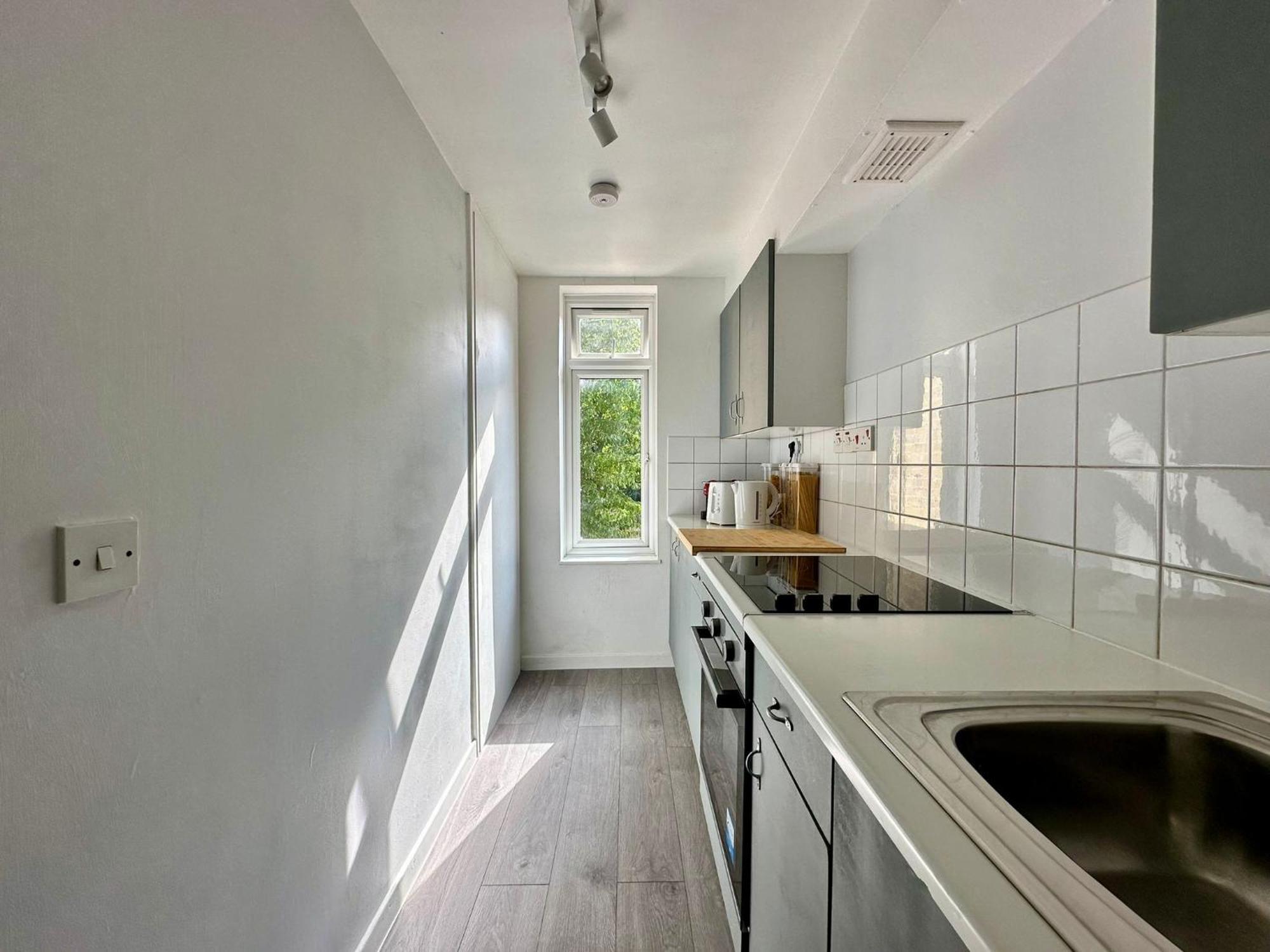 Cosy 2 Bedroom Flat In Manor House 伦敦 外观 照片